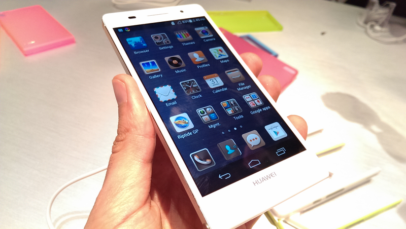 Illustration for article titled Probamos el Huawei Ascend P6: el tamaño no lo es todo